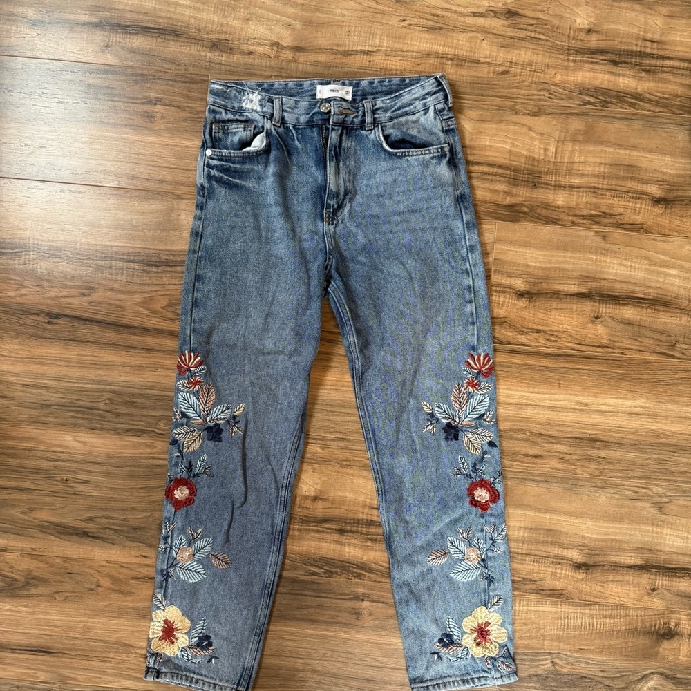 Floral Embroidered Women's Jeans